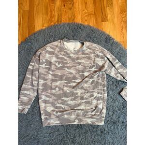 Athleta Pure Luxe Camo Printed Crewneck Pullover Sweatshirt Size M